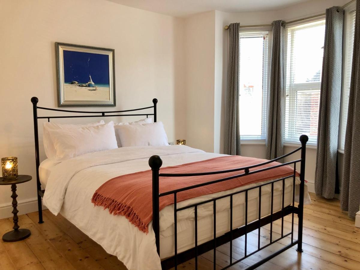 House With Parking, Short Stroll To Quay, Shops And Restaurants Villa Poole Kültér fotó